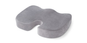 Beitragsbild des Blogbeitrags Welche Vorteile hat ein ergonomisches Sitzkissen?