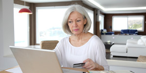 Beitragsbild des Blogbeitrags Senioren und Online-Sicherheit: Online-Gefahren vermeiden 