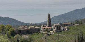 Beitragsbild des Blogbeitrags Frühling, Genießen und Radfahren in den Prosecco Hills