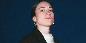 Beitragsbild des Blogbeitrags Elastic Skies veröffentlicht 80s-inspirierte neue Single