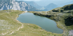 Beitragsbild des Blogbeitrags Augstsee und Loserfenster – Wanderung im Toten Gebirge