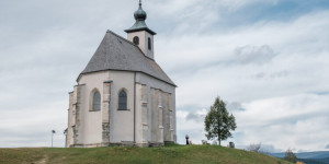 Beitragsbild des Blogbeitrags Wolfgangikirche Rundwanderung
