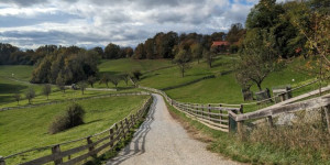 Beitragsbild des Blogbeitrags Schloss Lustbühel und Neue-Welt-Höhe 