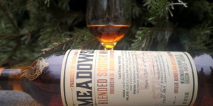 Beitragsbild des Blogbeitrags Meadowside Blended Scotch Whisky 43,1%