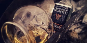 Beitragsbild des Blogbeitrags Teeling Blackpitts Cask Strength Big Smoke