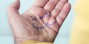 Beitragsbild des Blogbeitrags „Selbsthilfe wirkt“ – Erfahrungen im Umgang mit Demenz-Erkrankungen 