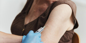 Beitragsbild des Blogbeitrags Den Winter-Infektionen trotzen – Impfempfehlungen beachten! 