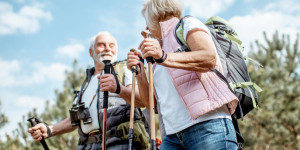Beitragsbild des Blogbeitrags Wandern, laufen, schwimmen – wie sportlich ist das Land wirklich?