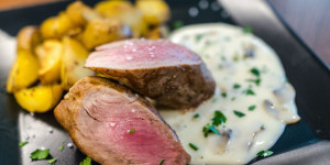 Beitragsbild des Blogbeitrags Sous Vide Stick – die 6 besten Sticks zum Niedergaren