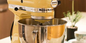 Beitragsbild des Blogbeitrags Teigmaschine – die besten Modelle 2023 für Brot, Pizza & Co.