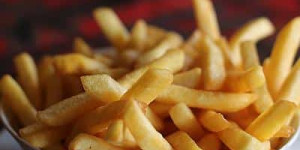 Beitragsbild des Blogbeitrags Gesundes Frittieren – die besten Airfryer 2024 im Test