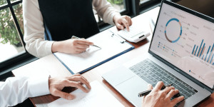 Beitragsbild des Blogbeitrags Neobroker Österreich 2023 im Vergleich