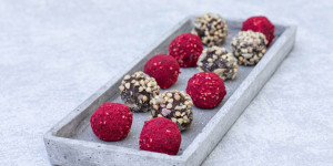 Beitragsbild des Blogbeitrags Unser E-Book GESUND NASCHEN ist online