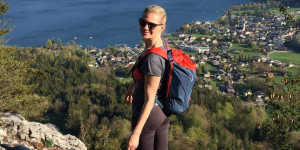 Beitragsbild des Blogbeitrags Bewusstes Wandern mit Sockenschuhen