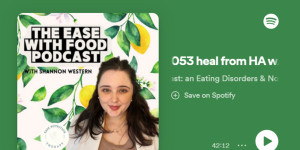 Beitragsbild des Blogbeitrags The Ease With Food Podcast: läka Hypotalamisk Amenorré 