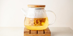 Beitragsbild des Blogbeitrags The Power of Nature: Postpartum Tea - Recipe 