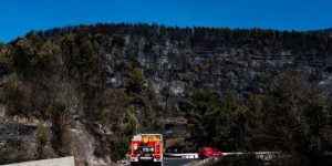 Beitragsbild des Blogbeitrags Spanien kündigt Eindämmung der Waldbrände an, da sich die Bedingungen verbessern 