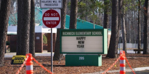 Beitragsbild des Blogbeitrags Mutter eines 6-Jährigen, der Lehrer erschossen hat, wird in den USA wegen Waffenbesitzes angeklagt