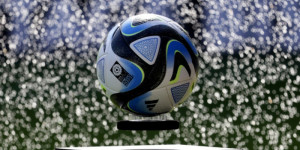Beitragsbild des Blogbeitrags Die FIFA stimmt einem Vertrag zur Übertragung der Frauen-Weltmeisterschaft in 34 europäischen Ländern zu