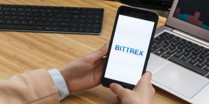 Beitragsbild des Blogbeitrags Die umkämpfte Krypto-Börse Bittrex US erlaubt Abhebungen ab Donnerstag