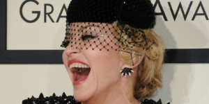Beitragsbild des Blogbeitrags Madonna kommt nach Krankheit aus dem Krankenhaus nach Hause: Quelle 