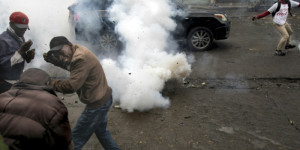Beitragsbild des Blogbeitrags Kenianer setzten bei Steuerprotest Tränengas ein