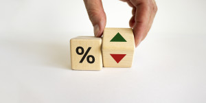 Beitragsbild des Blogbeitrags Solana (SOL) verzeichnet auf dem Wochen-Chart einen Zuwachs von 10 % – wird es die 25-Dollar-Marke überschreiten?