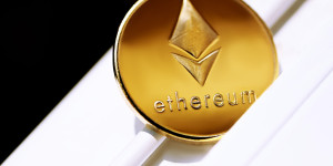 Beitragsbild des Blogbeitrags Ethereum Preis steht kurz vor dem Ausbruch des Rechteckmusters: Sind 2.000 US-Dollar in greifbarer Nähe?
