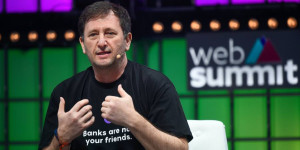 Beitragsbild des Blogbeitrags Celsius-Gründer Alex Mashinsky verhaftet und wegen Betrugs angeklagt