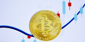 Beitragsbild des Blogbeitrags Warum ist der Bitcoin-Preis heute gestiegen? 