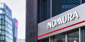 Beitragsbild des Blogbeitrags Der japanische Bankenriese Nomura legt einen Bitcoin-Adoptionsfonds auf 