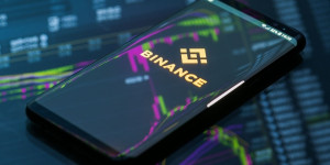 Beitragsbild des Blogbeitrags Der 1-Milliarden-Dollar-Rettungsplan des CEO von Binance scheitert, NuggetRush und Render liefern weiterhin 