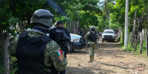 Beitragsbild des Blogbeitrags Bei bewaffneten Angriffen in Mexiko kommen 16 Menschen ums Leben, darunter 12 Polizisten