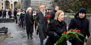 Beitragsbild des Blogbeitrags Die Russen gedenken der Opfer Stalins, während sie gegen Andersdenkende vorgehen 