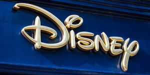 Beitragsbild des Blogbeitrags Disney arbeitet mit Dapper Labs zusammen, um die NFT-Plattform zu starten
