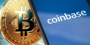 Beitragsbild des Blogbeitrags Coinbase erwartet, dass Spot-Bitcoin-ETFs Milliarden zum Kryptomarkt hinzufügen – SEC-Zulassung bis Jahresende möglich 