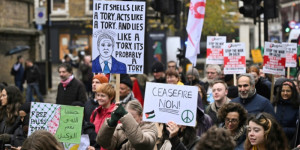 Beitragsbild des Blogbeitrags Pro-palästinensische Demonstranten versammeln sich in Frankreich und Großbritannien