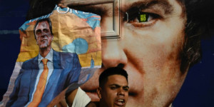 Beitragsbild des Blogbeitrags Argentinien hält eine Cliffhanger-Wahl ab, bei der die Wirtschaft auf dem Spiel steht