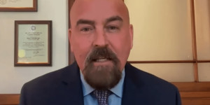 Beitragsbild des Blogbeitrags Der Pro-XRP-Anwalt Deaton wählt seine Top-10-Kryptowährungen für das kommende Jahr aus