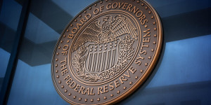 Beitragsbild des Blogbeitrags Feds ‘Beige Book zeichnet düsteres wirtschaftliches Bild, Experten warnen: Zentralbanken haben keine Möglichkeit, irgendetwas zu retten.