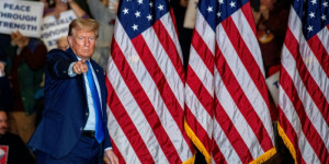 Beitragsbild des Blogbeitrags „Es gibt nichts mehr zu sagen“: Trump sagt seine Aussage im New Yorker Betrugsprozess ab