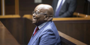 Beitragsbild des Blogbeitrags Zuma versetzt den Hoffnungen des ANC bei den Wahlen in Südafrika einen neuen Schlag 