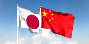 Beitragsbild des Blogbeitrags Chinas aktuelle wirtschaftliche Herausforderungen ähneln Japans vergangenem wirtschaftlichen Kampf.