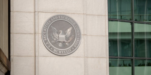 Beitragsbild des Blogbeitrags SEC bittet um letzte Änderungen, um Bitcoin-ETF-Einreichungen zu erkennen: Bericht
