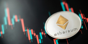 Beitragsbild des Blogbeitrags Ethereum Preis relativ gedämpft, nähert sich aber dem entscheidenden Ausbruch