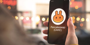 Beitragsbild des Blogbeitrags Die PancakeSwap-Community stimmt dem Vorschlag zu, das CAKE-Angebot um 300 Millionen zu kürzen