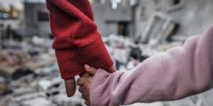 Beitragsbild des Blogbeitrags Südafrika reicht Gerichtsverfahren ein und wirft Israel „völkermörderische Taten“ vor