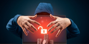 Beitragsbild des Blogbeitrags Sockel-Protokoll verliert $3,3 Mio. durch Ausnutzung, Benutzer aufgefordert, Genehmigungen zurückzuziehen