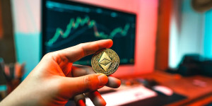 Beitragsbild des Blogbeitrags Ethereum Es droht Markterschütterungen, da Celsius ETH im Wert von 1 Milliarde US-Dollar abstößt 