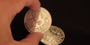 Beitragsbild des Blogbeitrags 50.000 BTC nach Ermittlungen beschlagnahmt